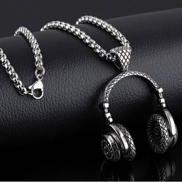 DJ Music Headphone Pendant Jewellery & Watches Necklace